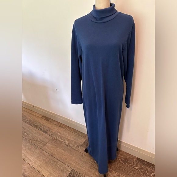 Weekender Blue Maxi Ribbed Sweater Dress Turtleneck Size Large - Picture 1 of 7